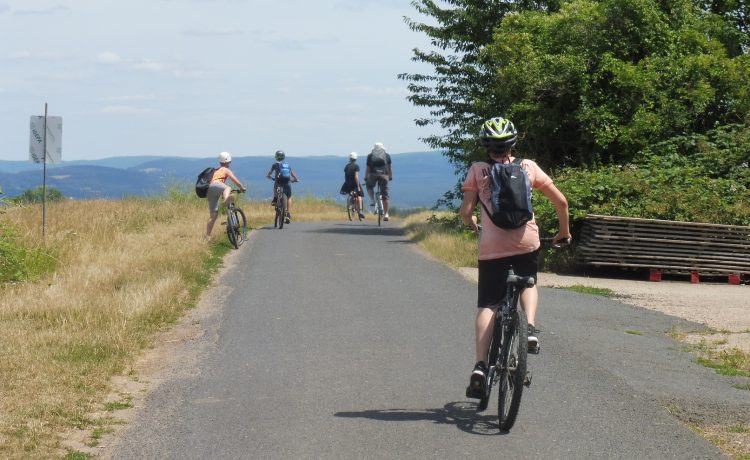 Fahrradtour mit der “KiJuFö”